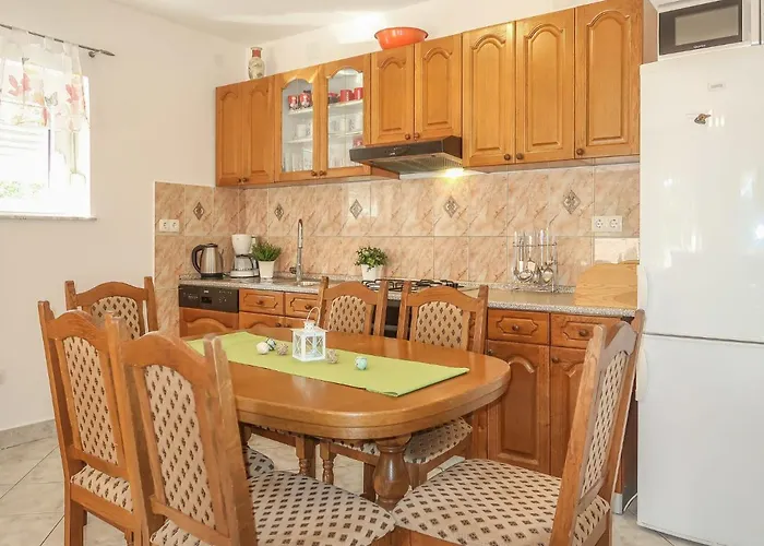 Apartment Mila-1 By Interhome