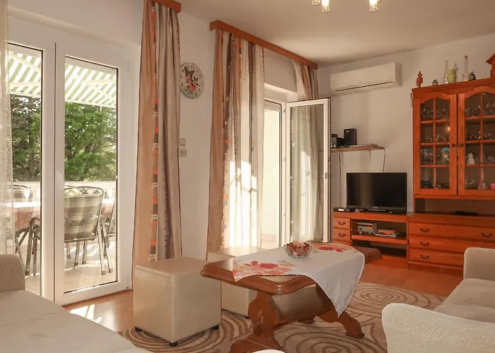 Mila-1 By Interhome Appartement Jadranovo